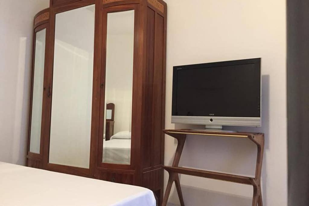 Historic Apartment In Centre Of City 100M To Sea Monopoli Exterior foto