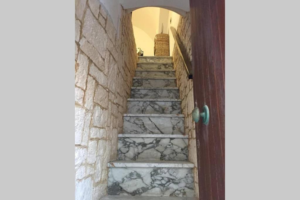 Historic Apartment In Centre Of City 100M To Sea Monopoli Exterior foto